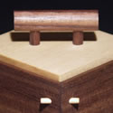 Pinned Corner Cube box detail